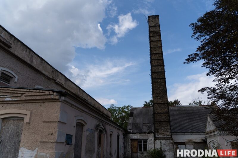 Бясцэнна і амаль бясплатна. 5 фактаў пра Станіславоўскую кафлярну Друцкіх-Любецкіх, якую не могуць прадаць нават са зніжкай Бясцэнна і амаль бясплатна. 5 фактаў пра Станіславоўскую кафлярну Друцкіх-Любецкіх, якую не могуць прадаць нават са зніжкай
