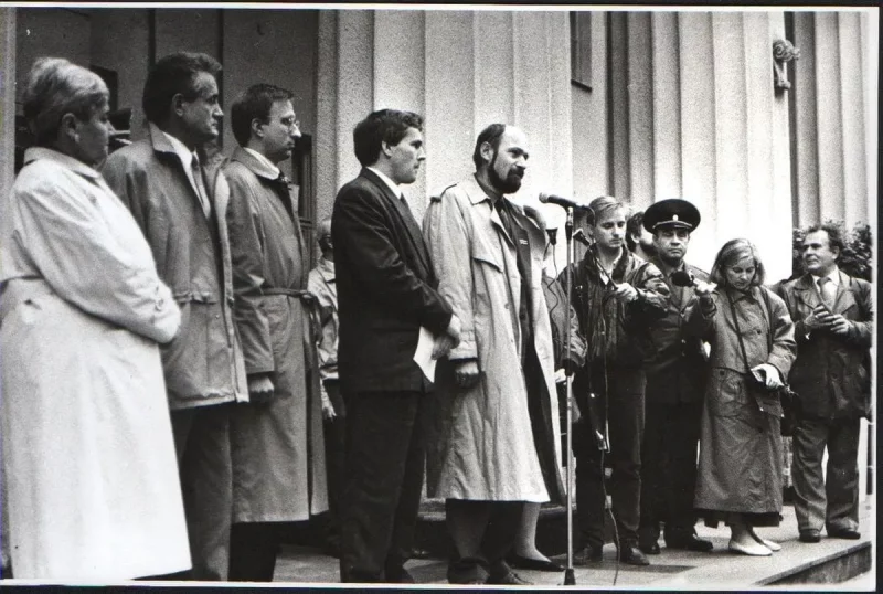 Урачыстае адкрыццё шыльды, прысвечанай паўстанню Касцюшкі, у 1994 годзе.