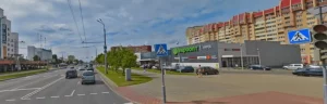 У Гродне купілі гандлёвы цэнтр за $ 7,3 мільёна. Побач прадаюць яшчэ адзін амаль удвая танней Гандлёвы цэнтр за $ 7,3 млн. Крыніца: wikidom.by