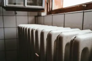 Гродзенка скардзілася на холад у кватэры — ва УЖРЭП сказалі, што тэмпература «камфортная для жыцця» Гродзенка скардзілася на холад у кватэры — ва УЖРЭП сказалі, што тэмпература «камфортная для жыцця»